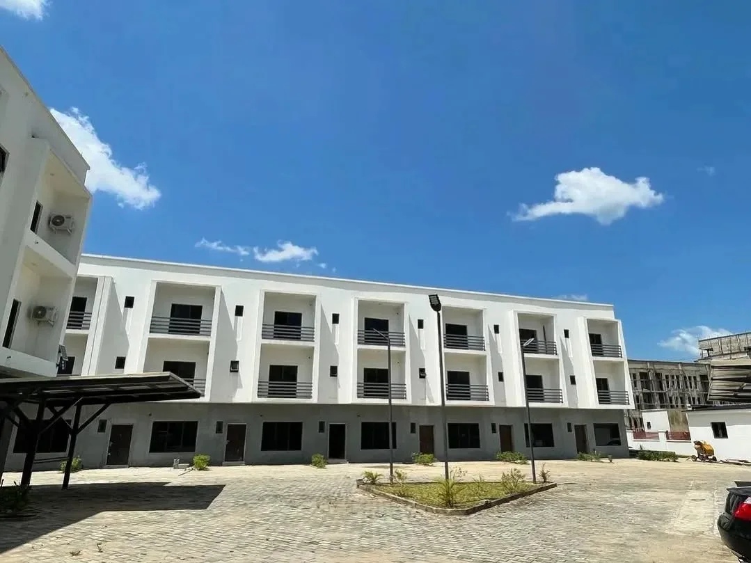 Exclusive 4-Bed Terrace Duplex with BQ in Jahi