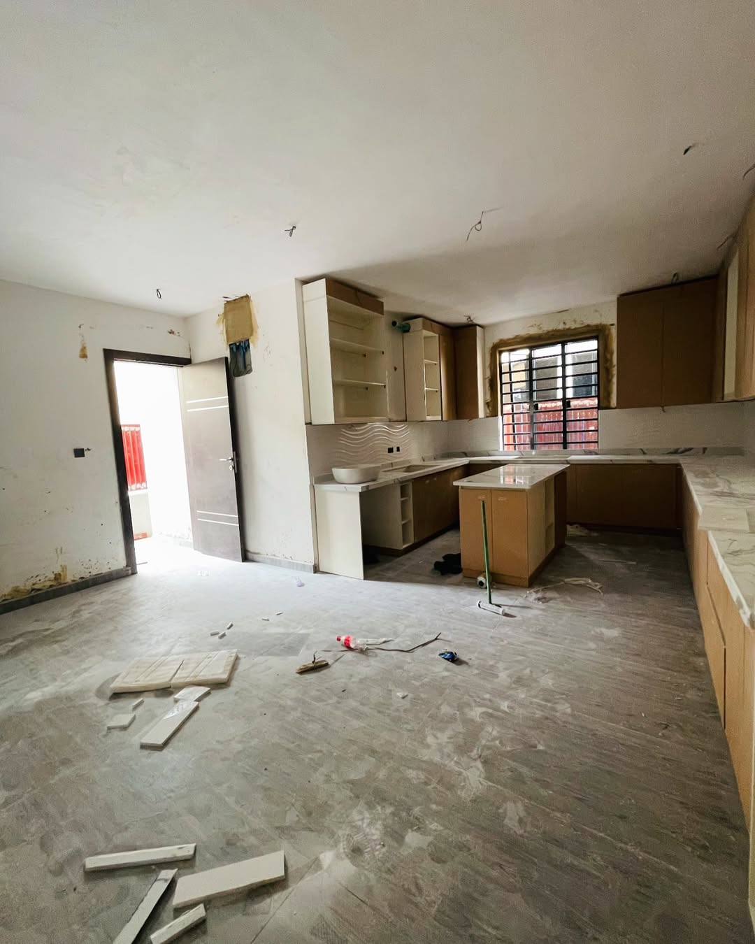 Lagos Luxury: 4-Bed Gated Estate Gem