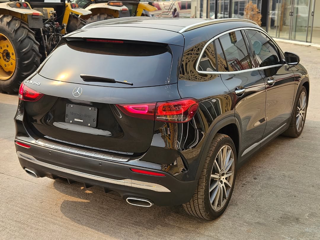 2021 Mercedes GLA 250: Turbo Luxury SUV, ₦69.9M