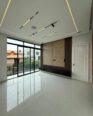 Ajahn Oasis: 5BR Duplex with Pool & Smart Tech