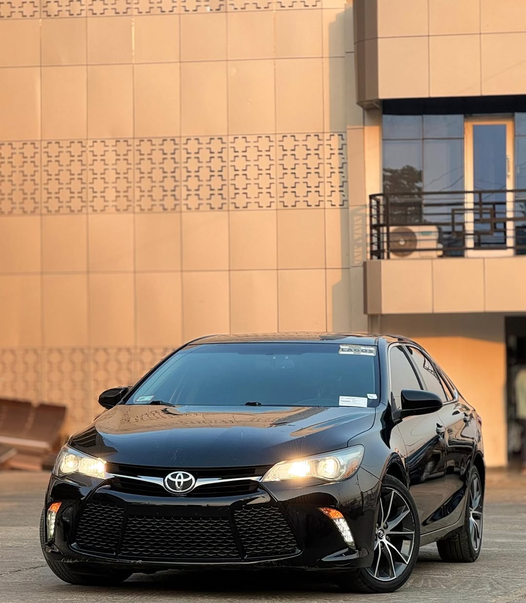 Drive Your Dream: 2016 Toyota Camry XSE