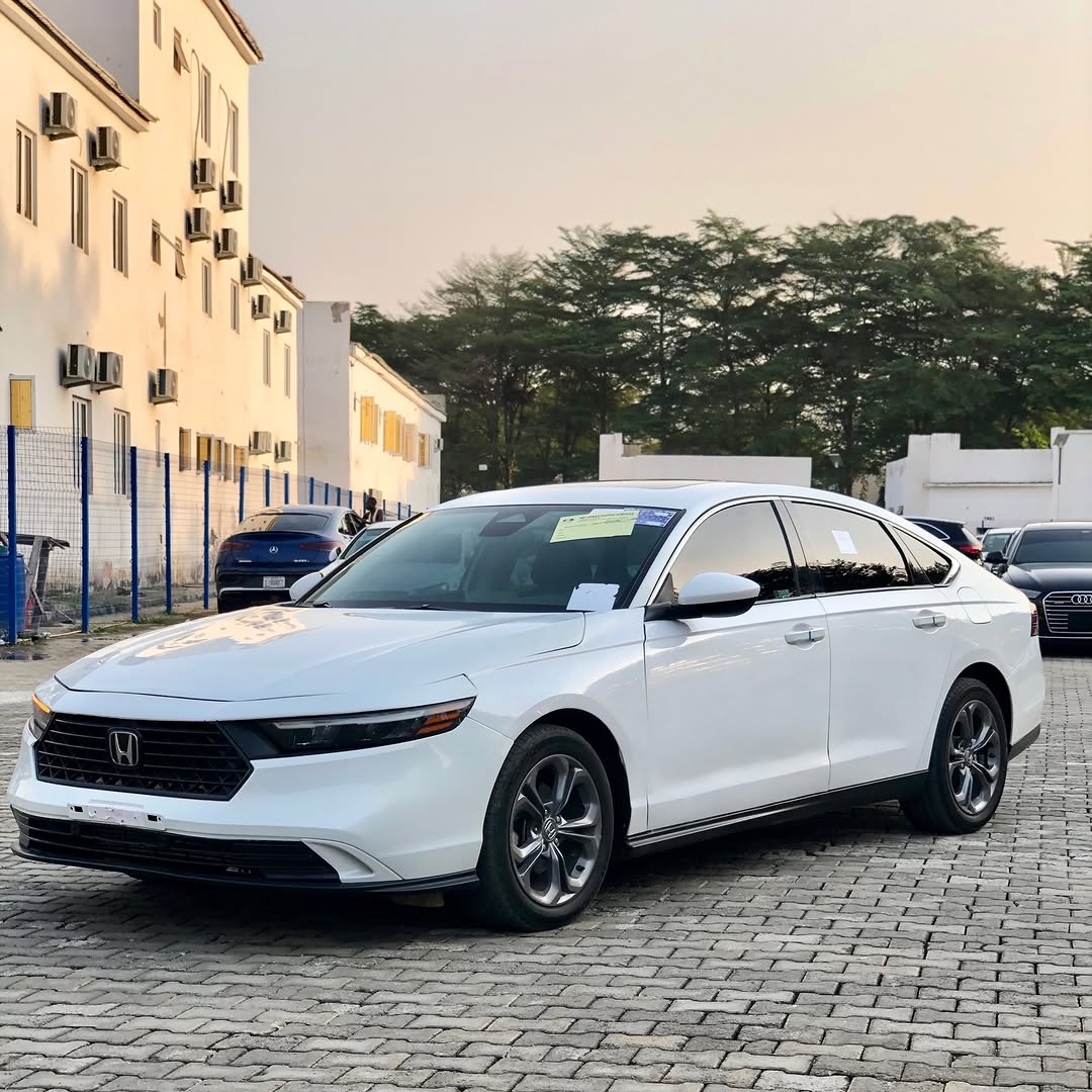 2023 Honda Accord: Distress Sale, Ultra-Fresh & Ready
