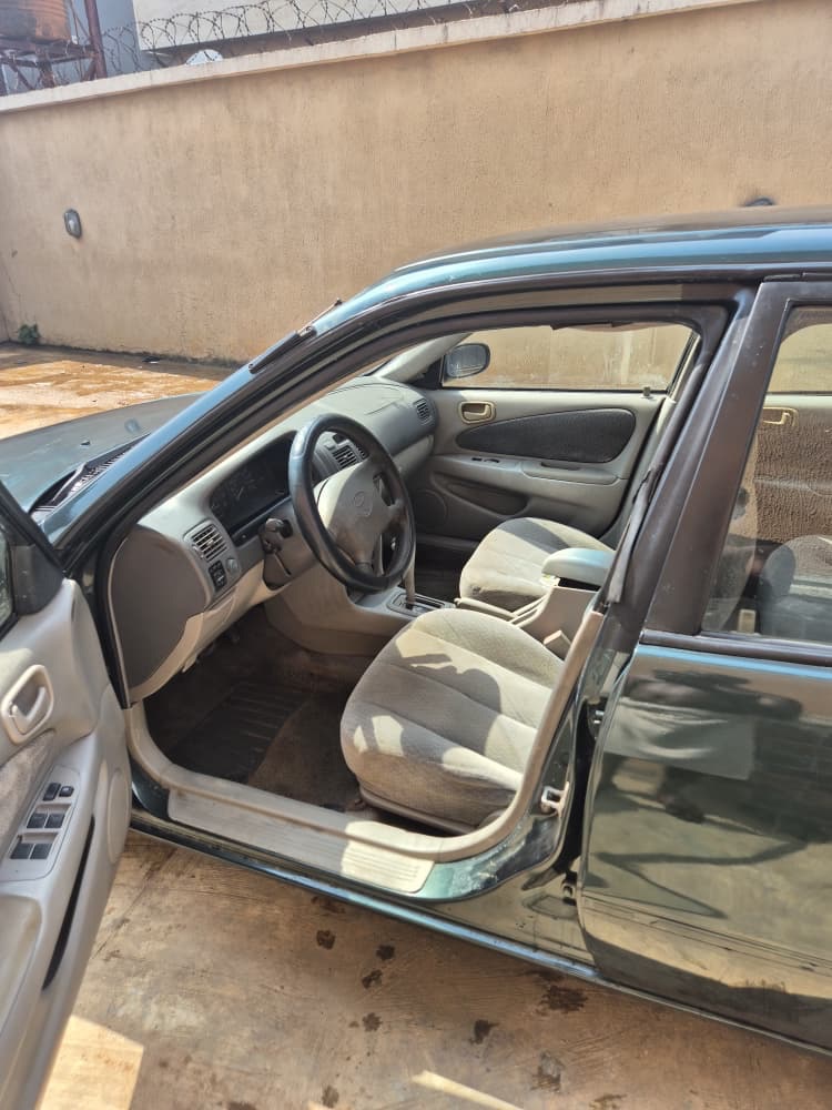 Flawless 2002 Corolla: Perfect Engine, Ice-Cold AC