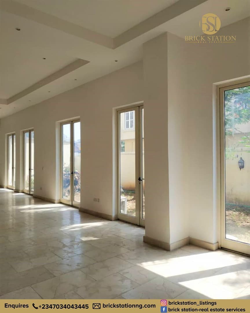 Exclusive Banana Island 3-Bedroom Haven