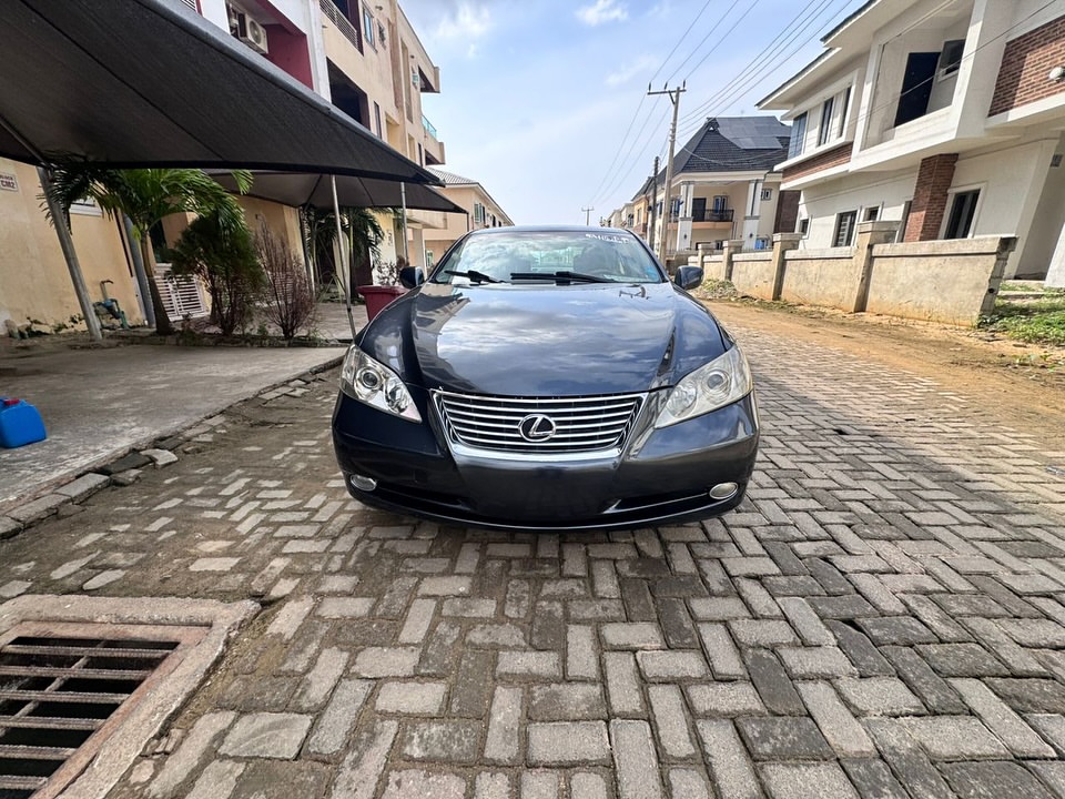 2008 Lexus ES350: Luxury Loaded & Accident-Free