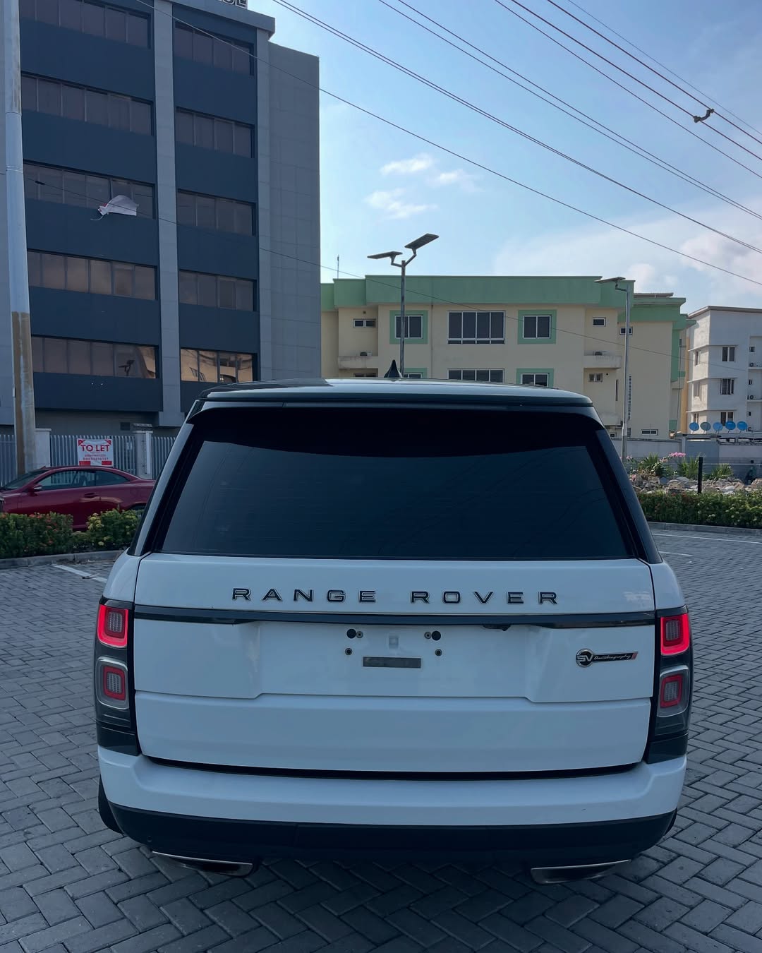 2018 Range Rover Autobiography: Peak Luxury Awaits