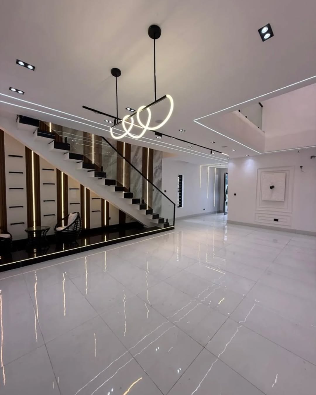 Exquisite 5-Bed Duplex in Ajah’s Premier Estate