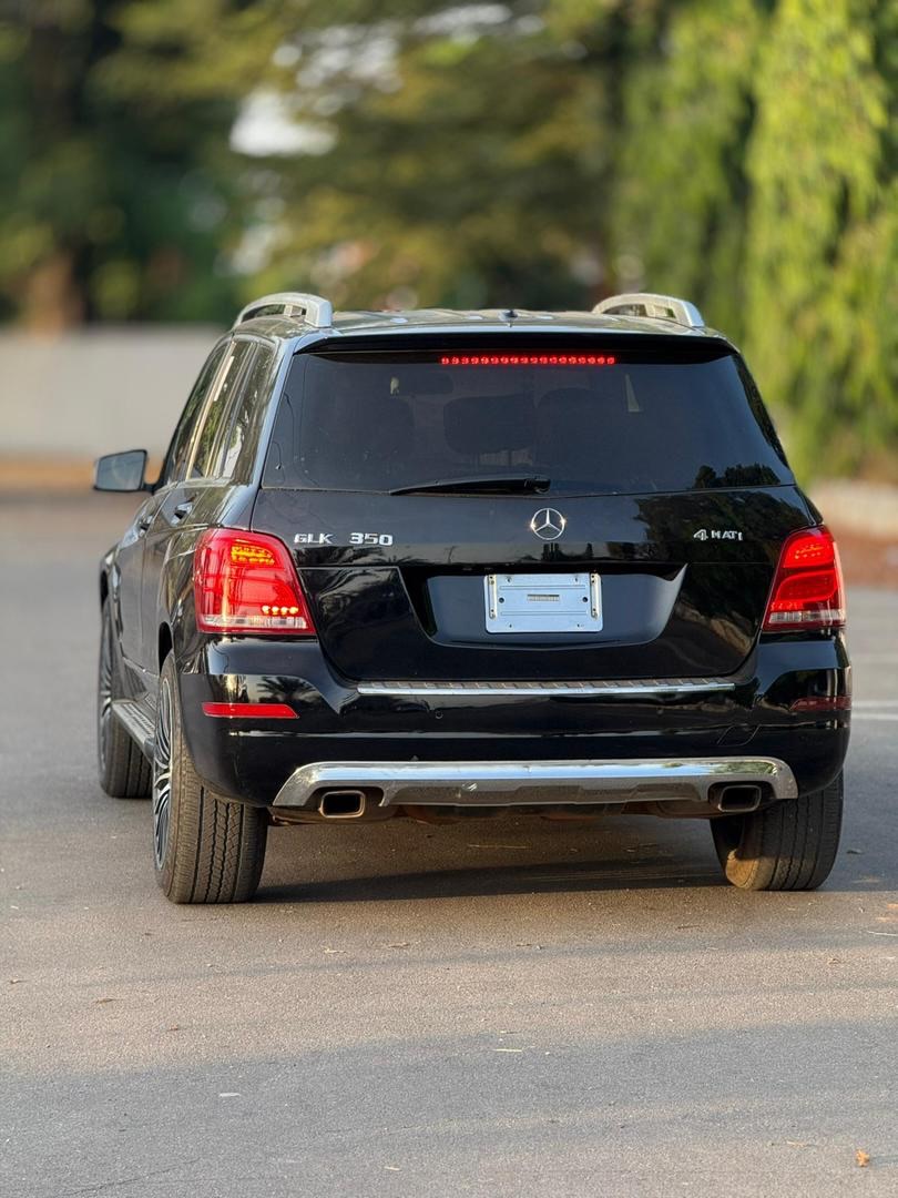 Distress Sale: 2010 Mercedes GLK350, Just ₦9.5M