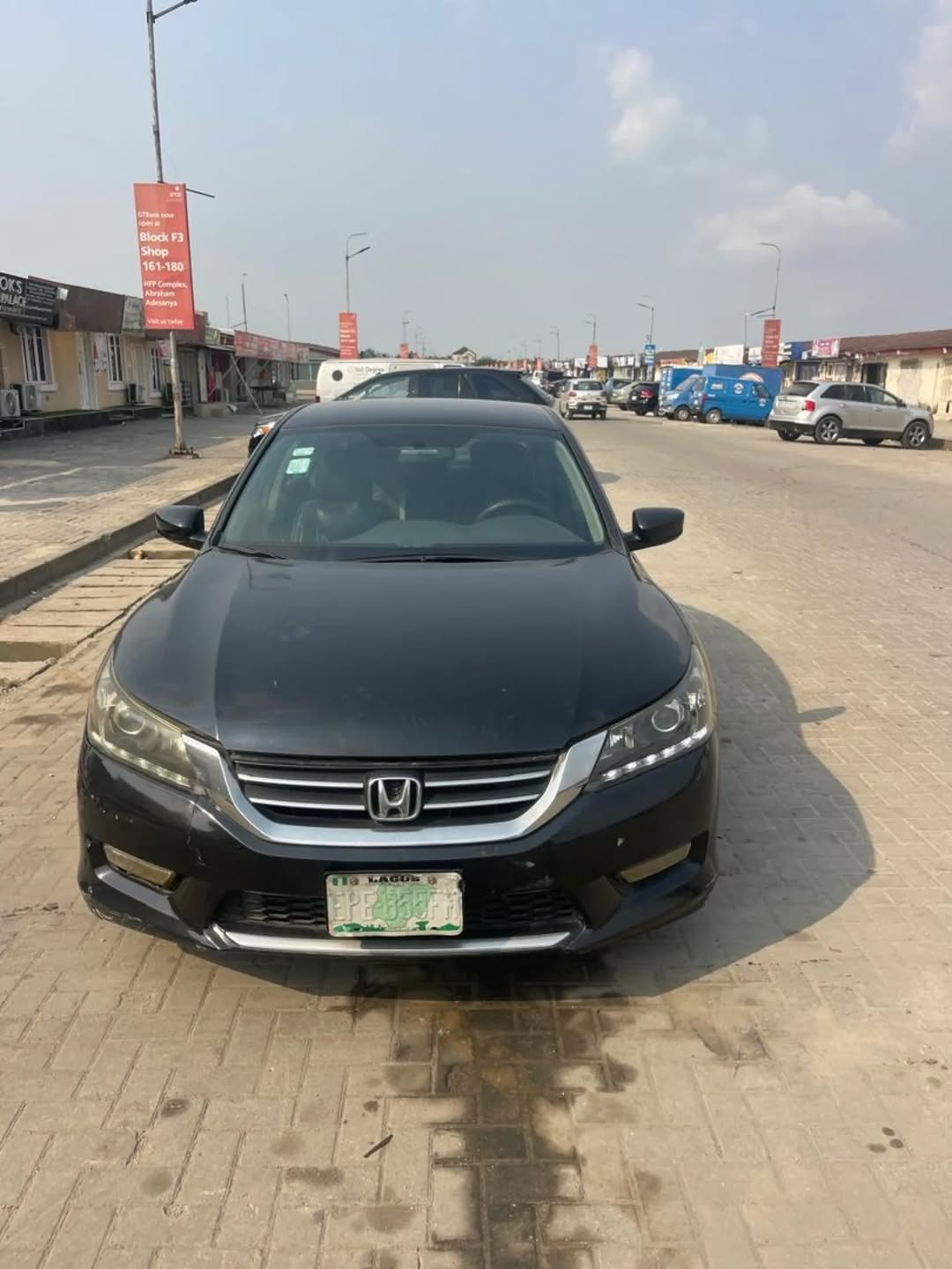 Flawless 2013 Honda Accord: Perfect AC, Body & Legs