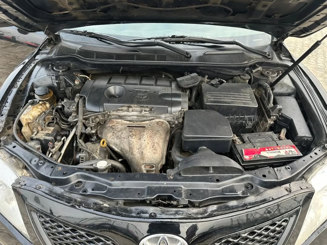 2011 Camry SE: Perfect Engine, Ready to Drive