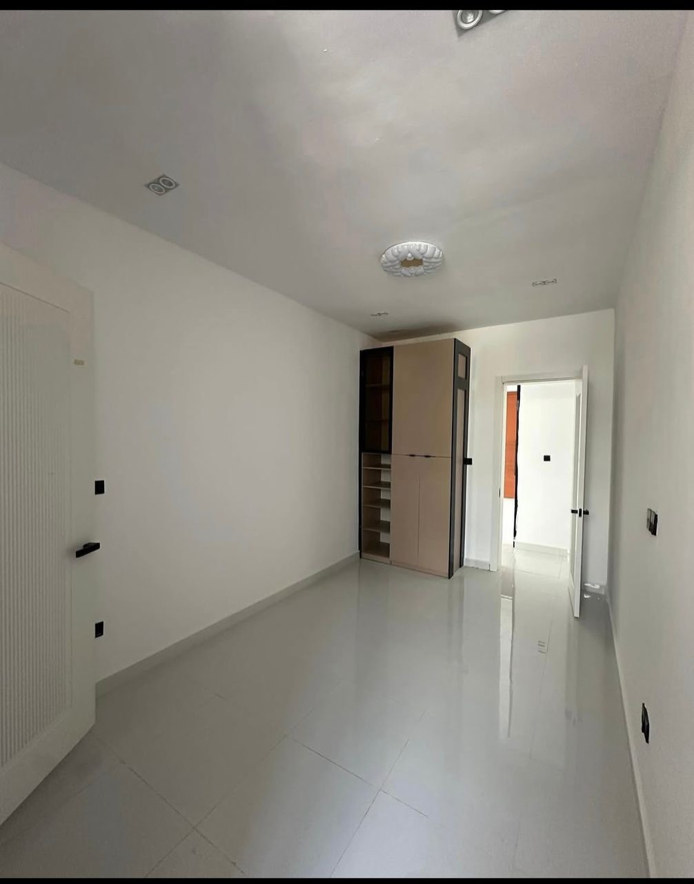 Lekki’s Newest Gem: 2-Bed Ensuite with Walk-In Closet