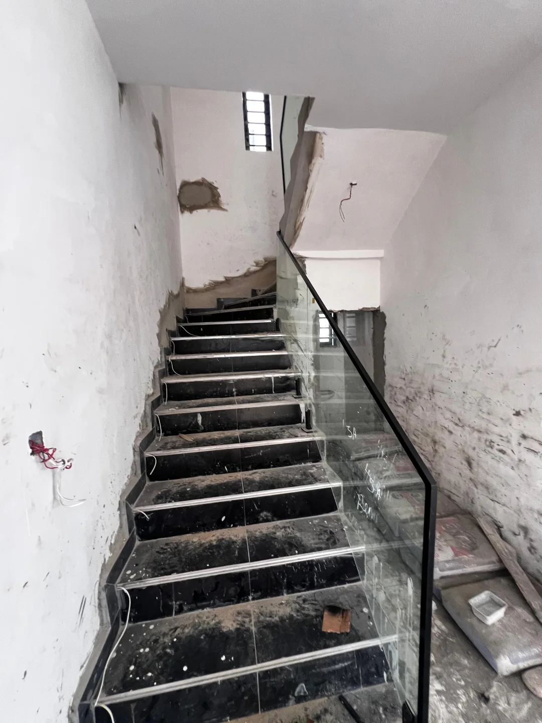 Stunning 5-Bedroom Duplex with BQ in Sangotedo