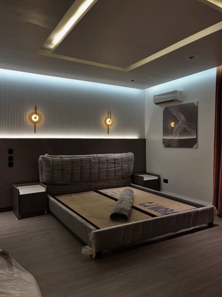 Elevator Homes in Kado: 5&7 Bed Duplexes with Central AC