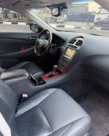 2008 Lexus ES350: Luxury & Power for 10.8M