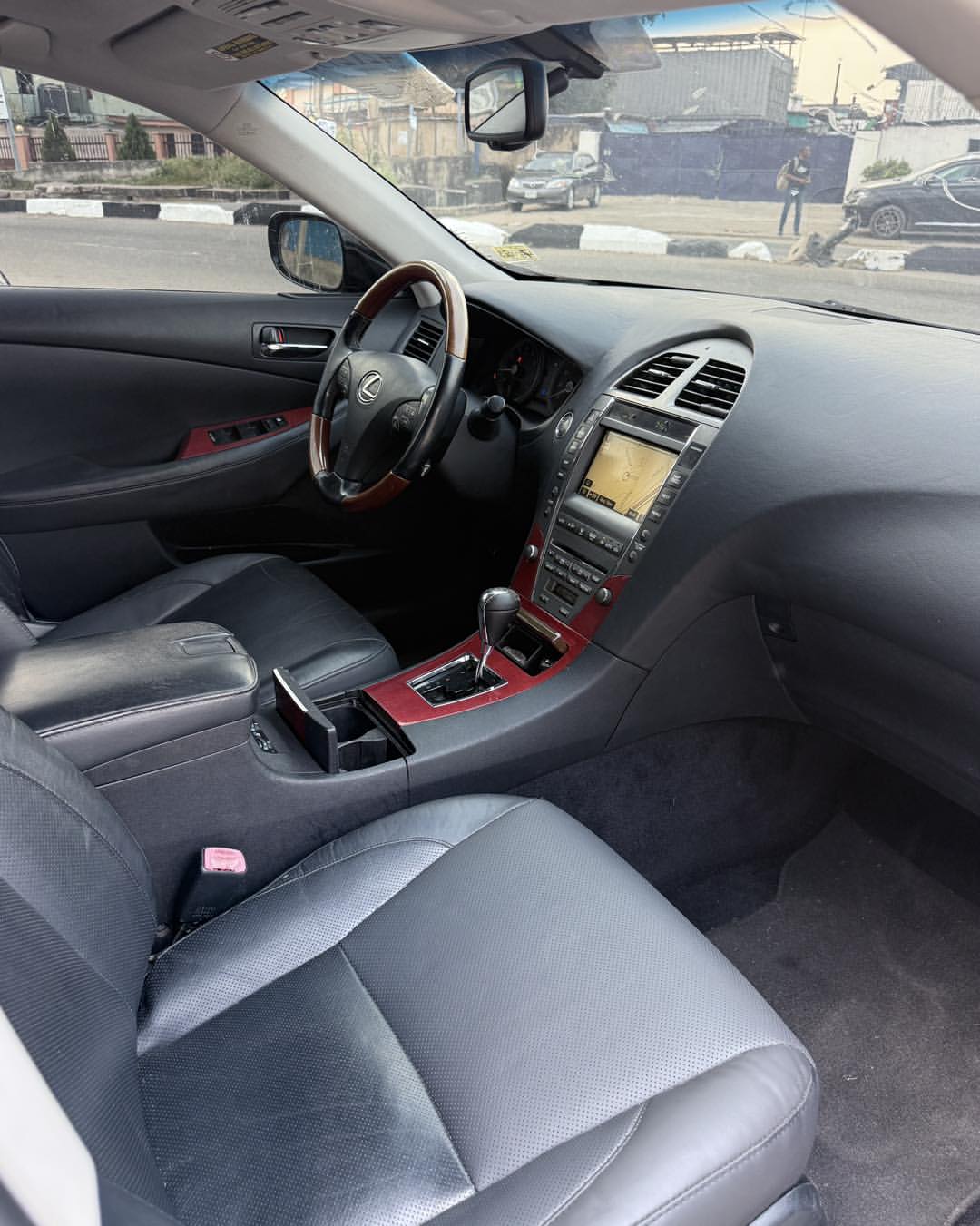 2008 Lexus ES350: Luxury & Power for 10.8M