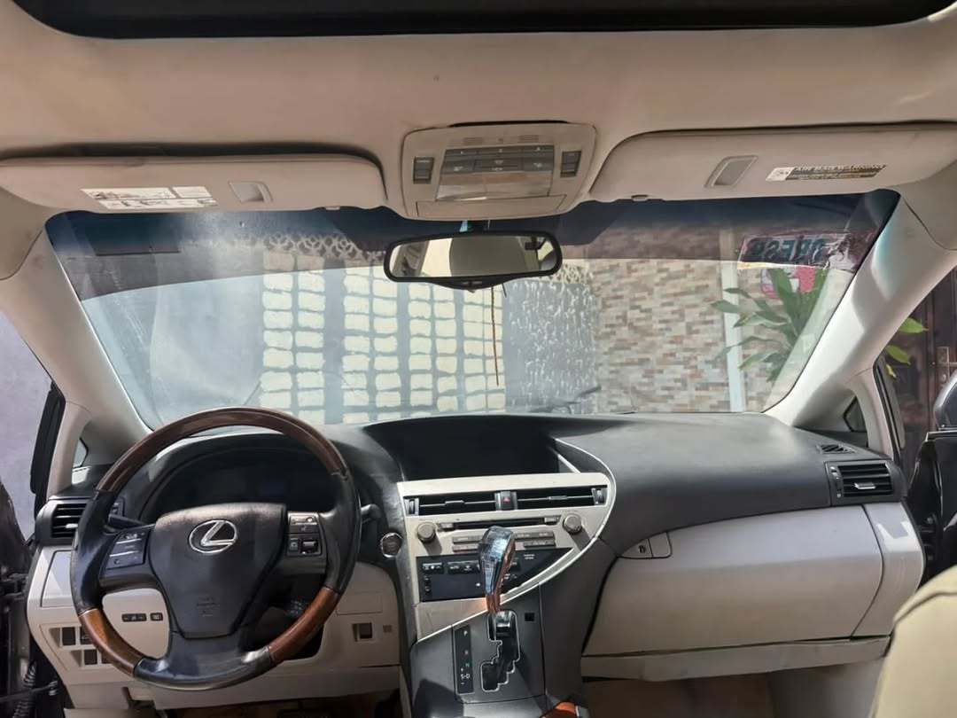 Flawless 2010 Lexus RX 350: Perfectly Maintained for ₦14.5M