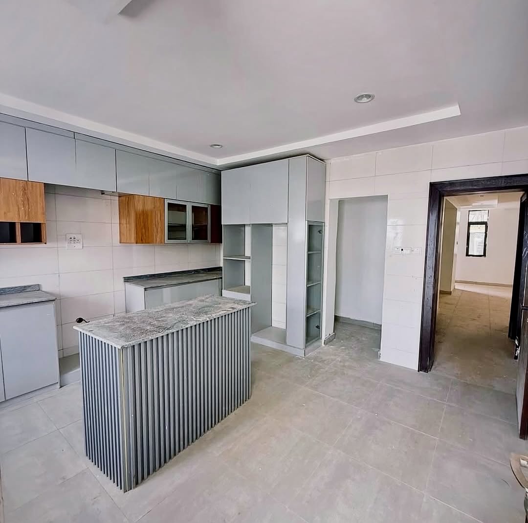 Abuja Dream Home: Spacious 4-Bed Duplex in Kado