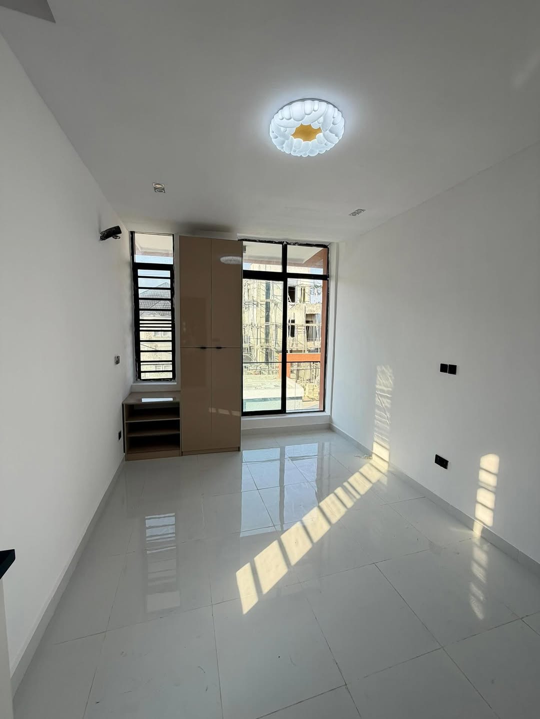 Dreamy 2BR Haven in Prime Lekki