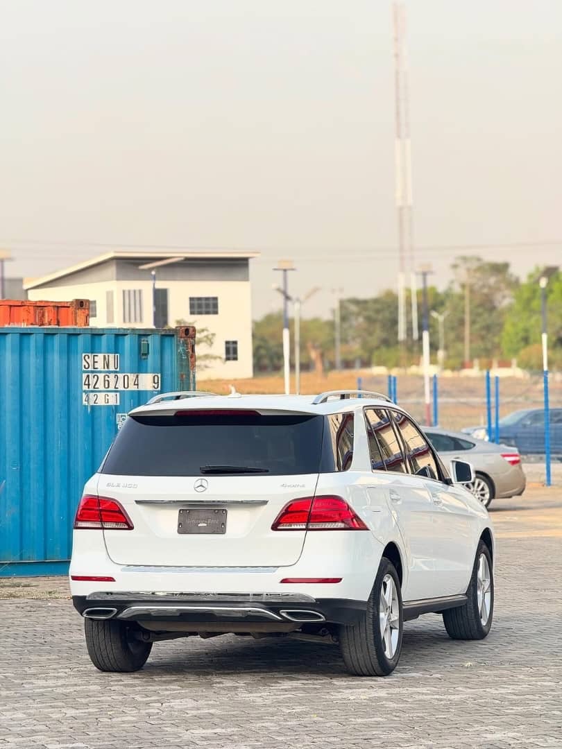Luxury SUV: 2017 Mercedes GLE350 for ₦45M