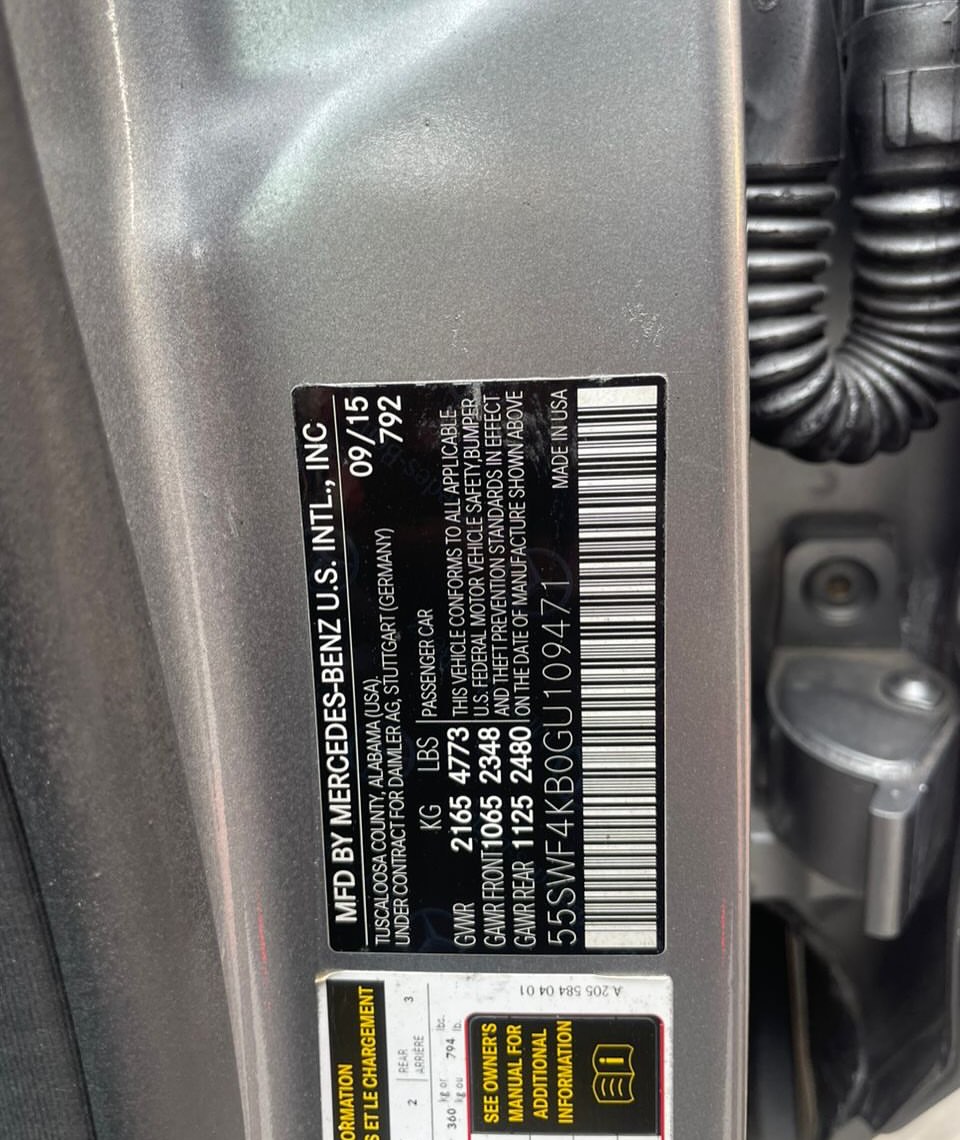 Luxury 2016 Mercedes C300 with Panoramic Sunroof