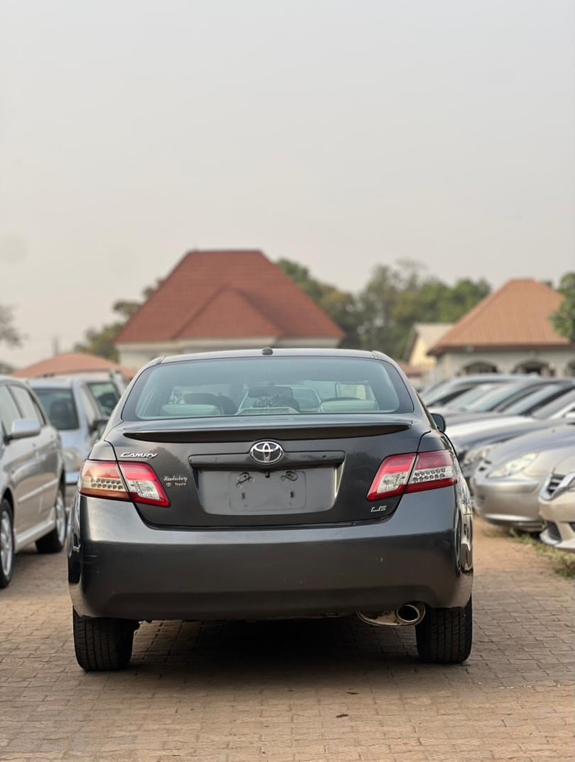 2008 Camry LE: Luxury & Value in Kaduna