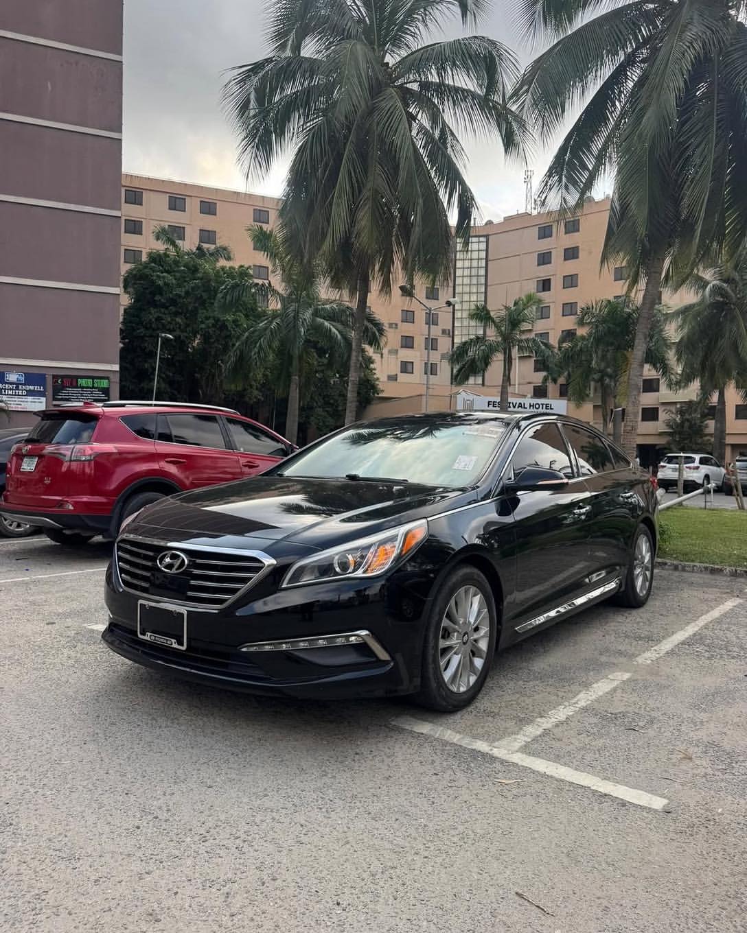 Drive Home a Spotless 2015 Hyundai Sonata Today