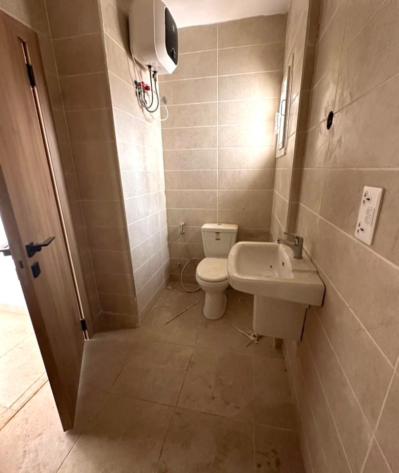 Spacious 3BR Haven in Serene Lifecamp Estate