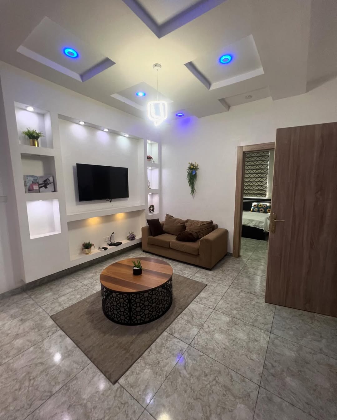 Lekki Penthouse: 2-Bed Sanctuary with Panoramic Views