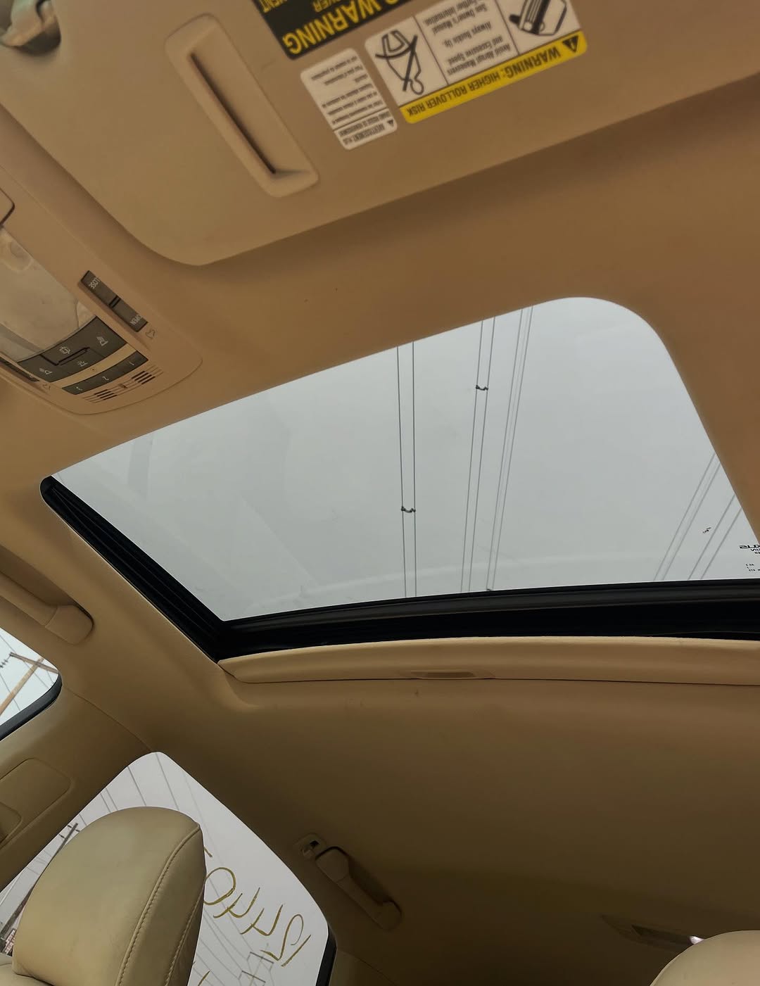 Luxury Lexus RX350: Sunroof & Tech Loaded