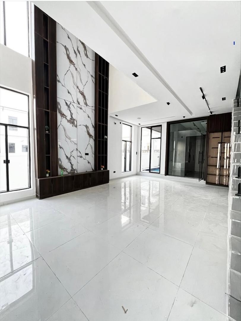 5-Bed Chevron Duplex with Pool & BQ: 450M