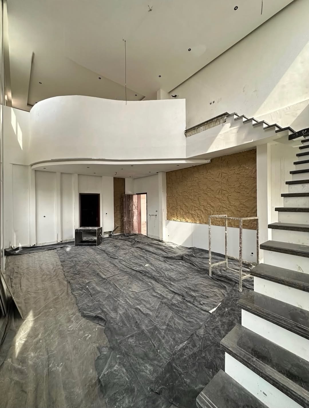 Exclusive Banana Island 5-Bed Maisonette with Private Pool