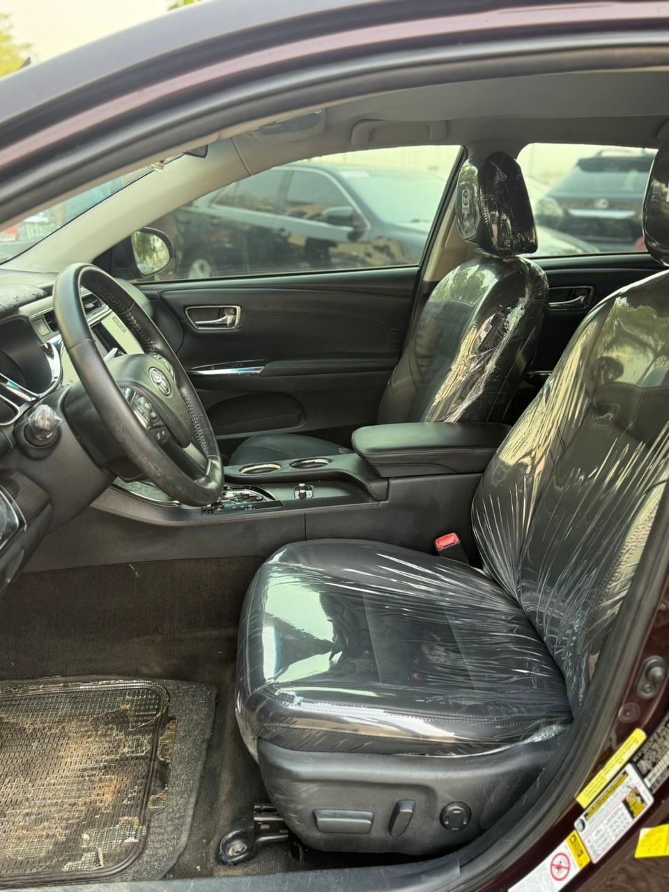 2013 Toyota Avalon XLE: Luxury Upgrades, Spotless & Ready