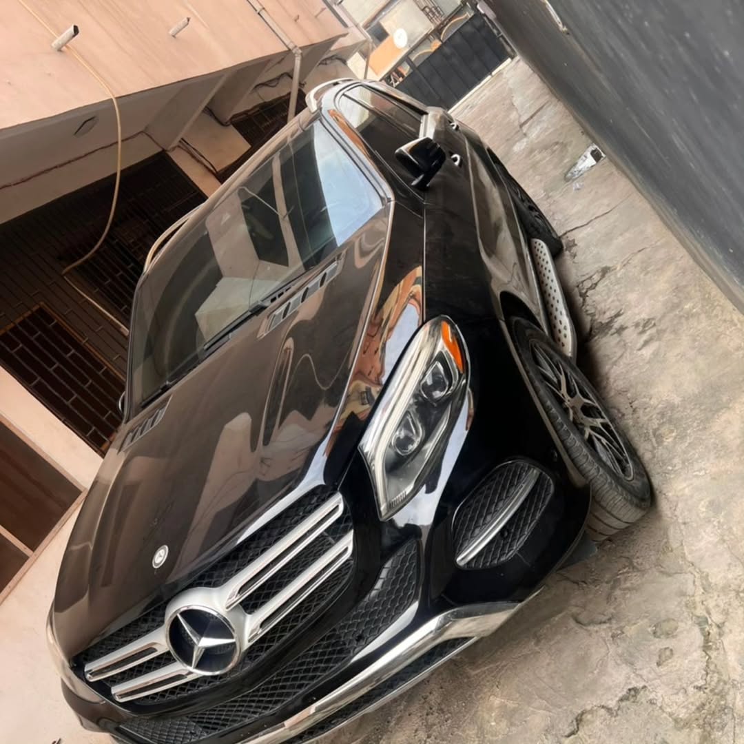 Fully Loaded 2016 GLE350: Luxury & Power