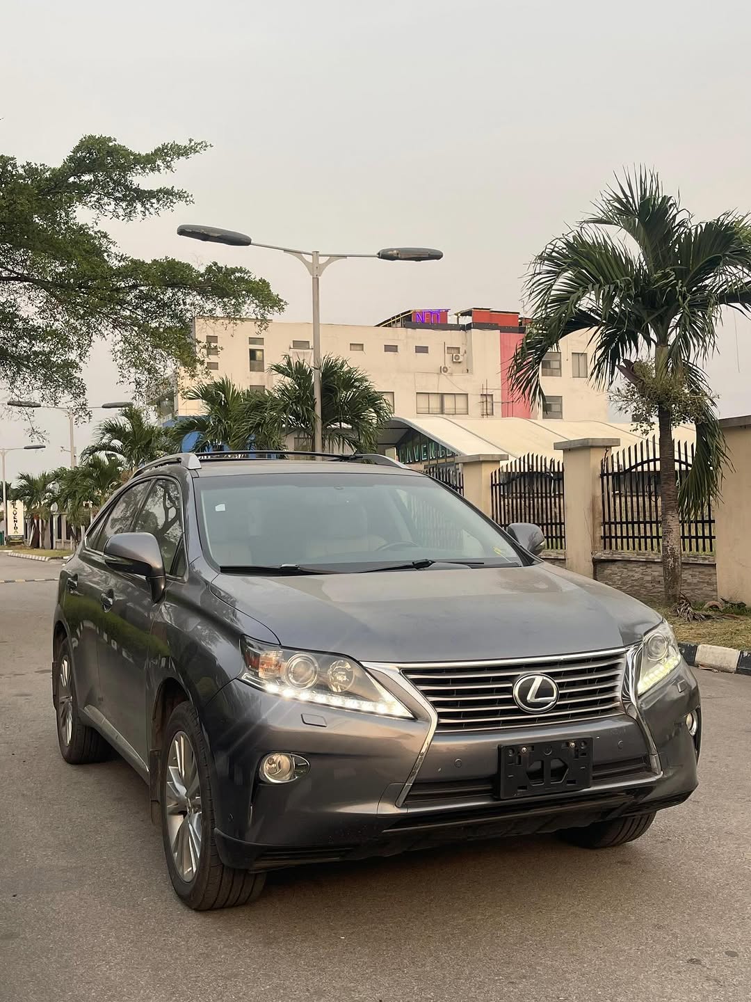 2012 Toyota RX350: Accident-Free Luxury, Nationwide Delivery