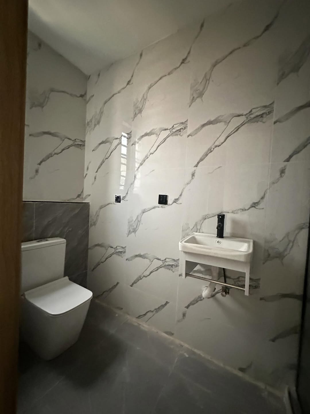 Lekki Phase 1: Your 4-Bedroom Sanctuary Awaits