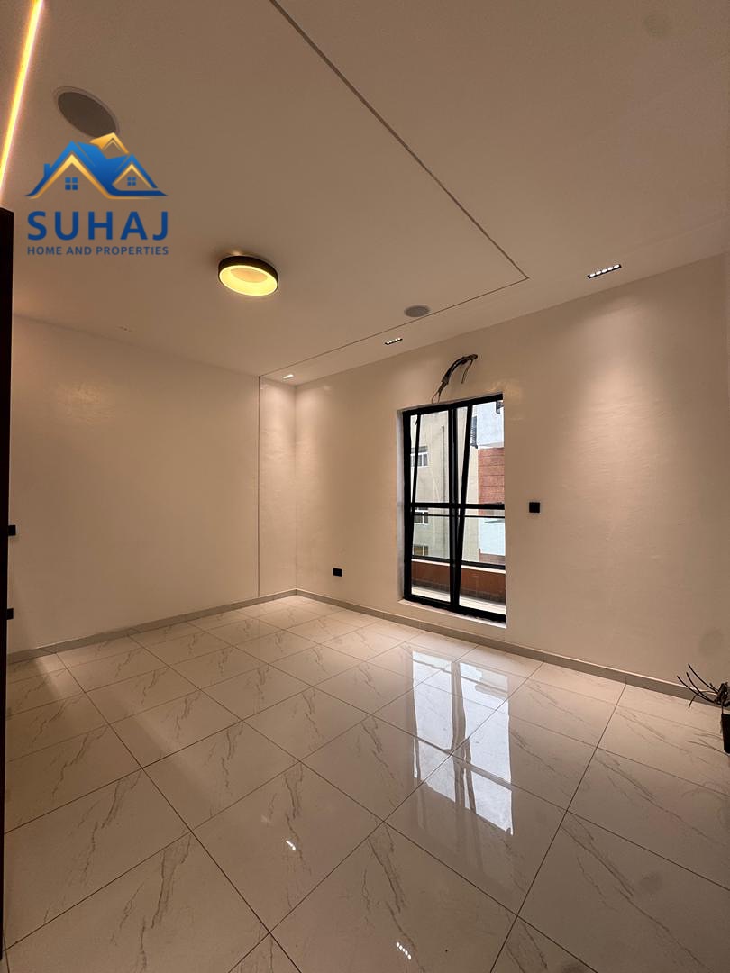 Spacious 4-Bedroom Terrace Duplex with BQ in Osapa London