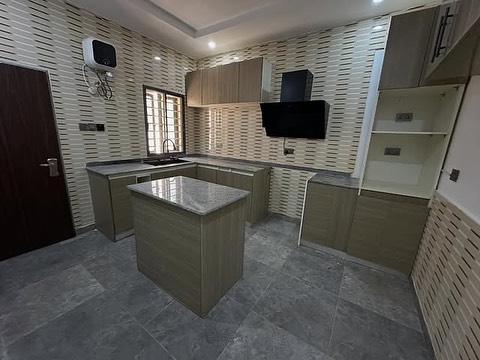 Serene 4-Bed Terrace Duplex with Solar Power in Jahi