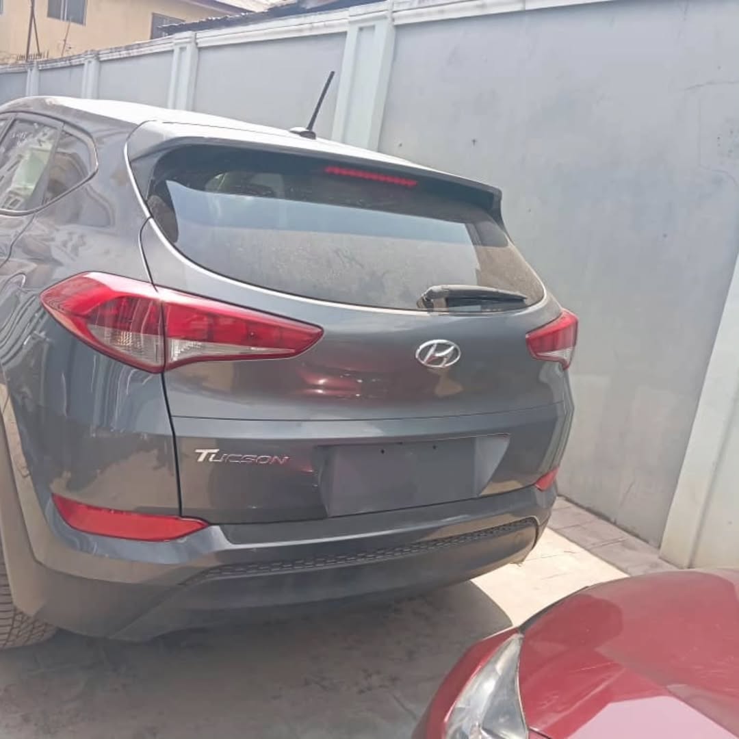 Luxury Hyundai Tucson: Full Options, Direct Owner