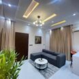 Lagos Haven: Spacious 2BR with Prime City Views