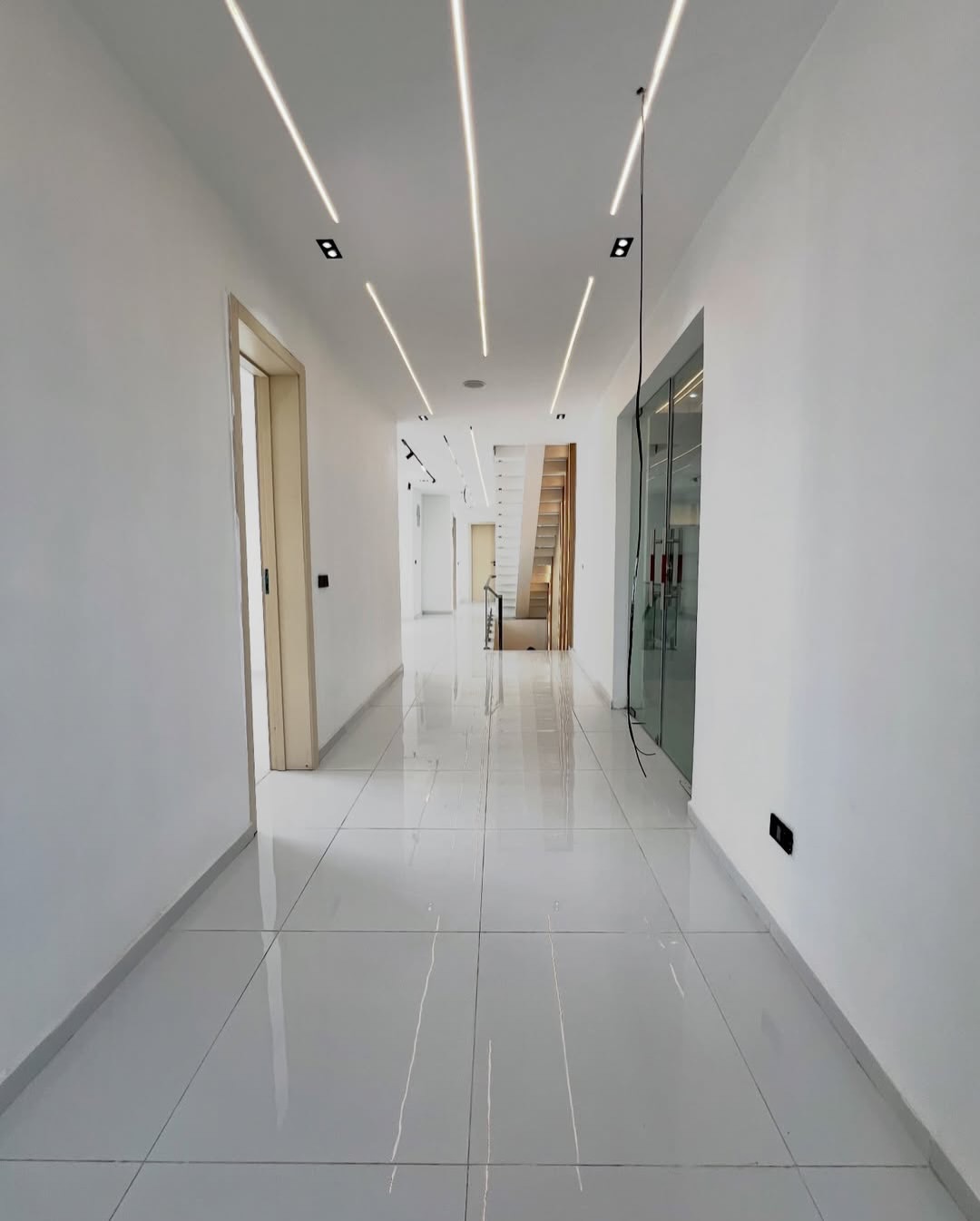 5-Bed Smart Estate Duplex in Chevron | Secure Luxury