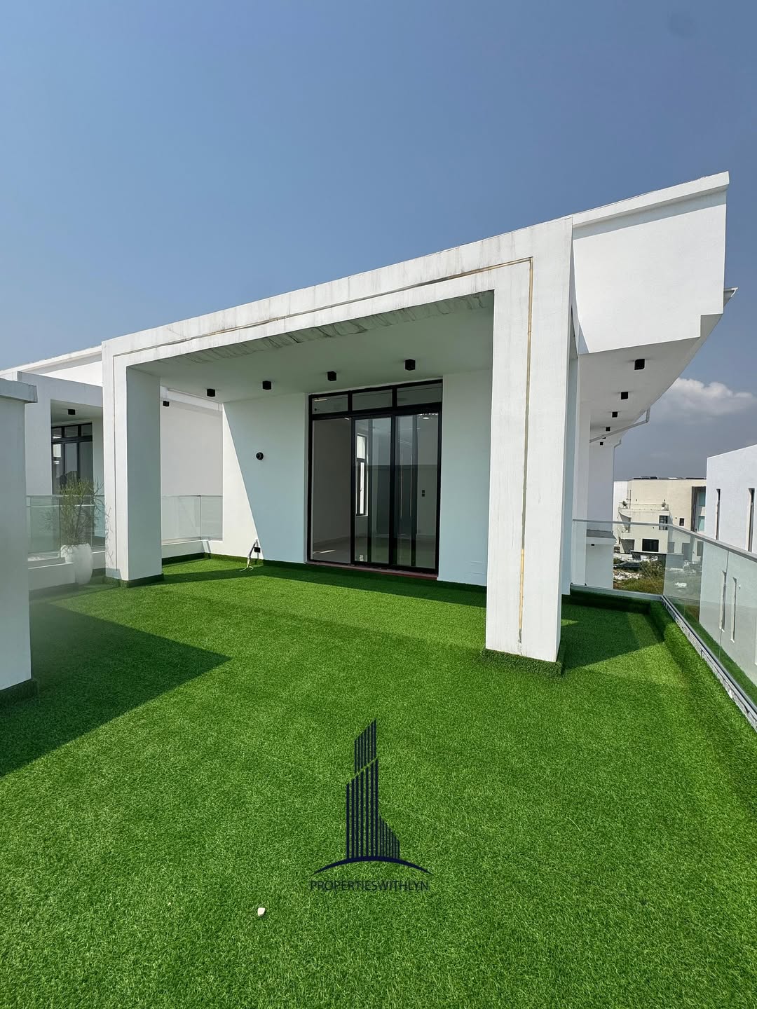 Cinema & Pool Paradise in Osapa London