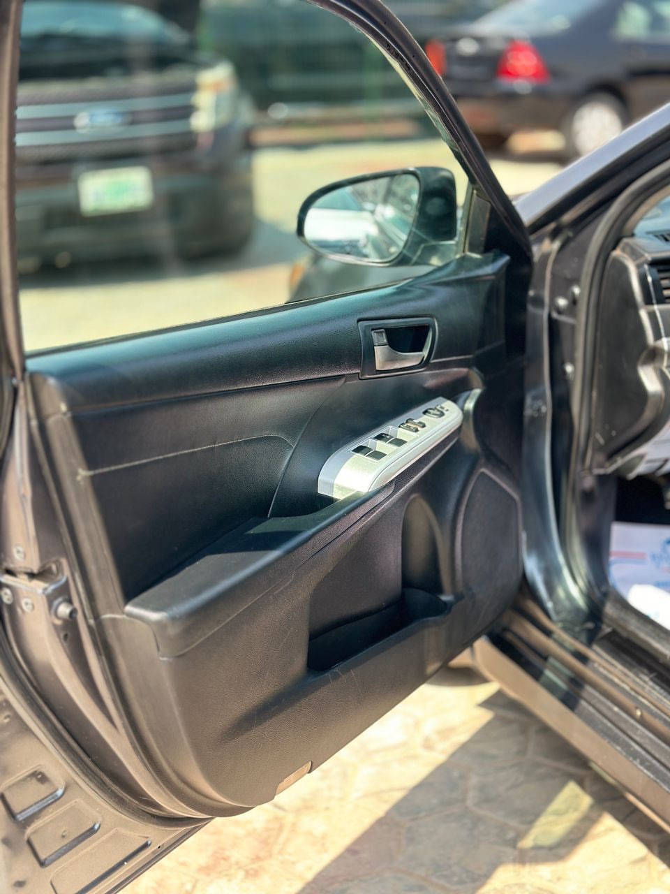 2014 Toyota Camry: Spotless & Ready to Own