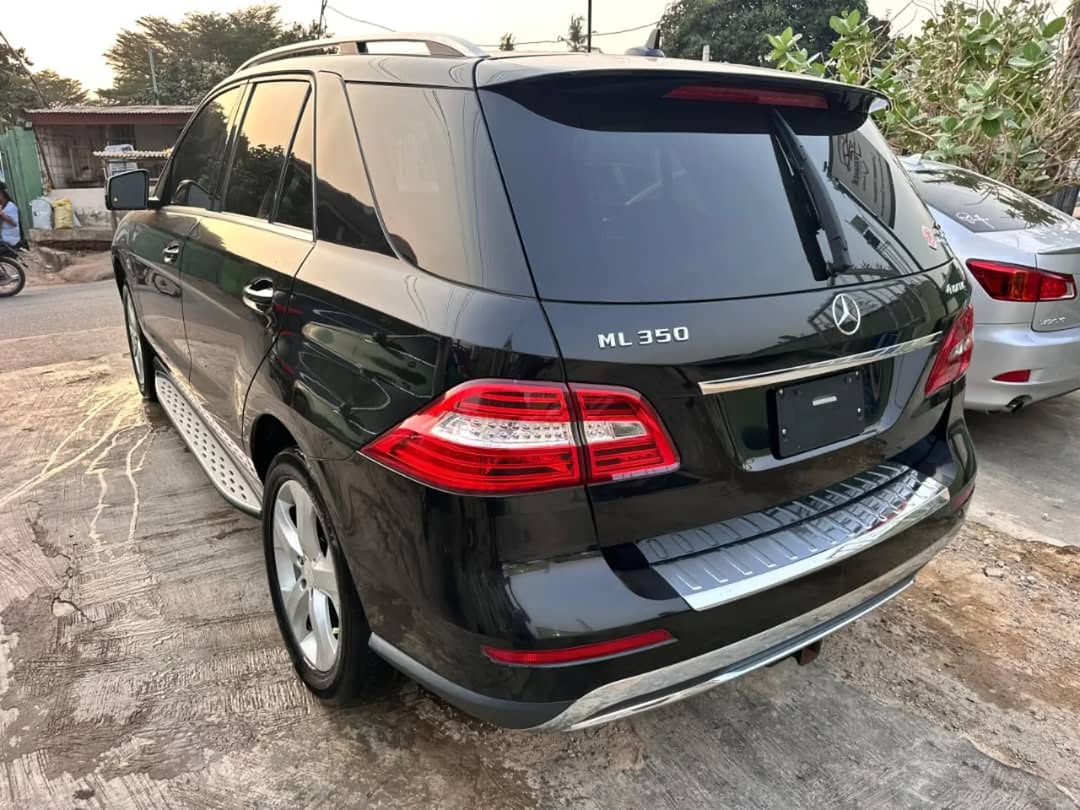 Luxury SUV: Drive Away Today