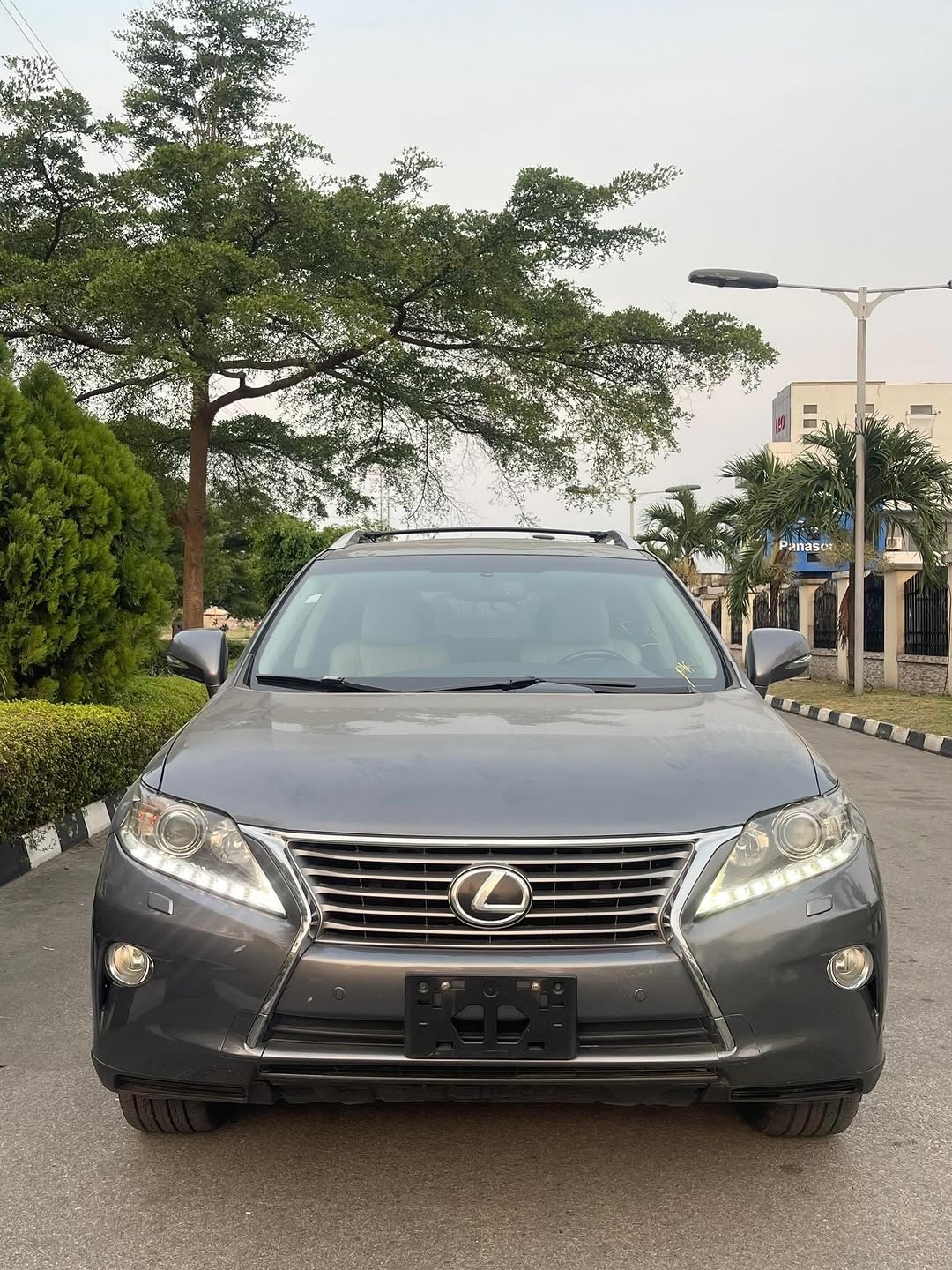 2012 Toyota RX350: Accident-Free Luxury, Nationwide Delivery