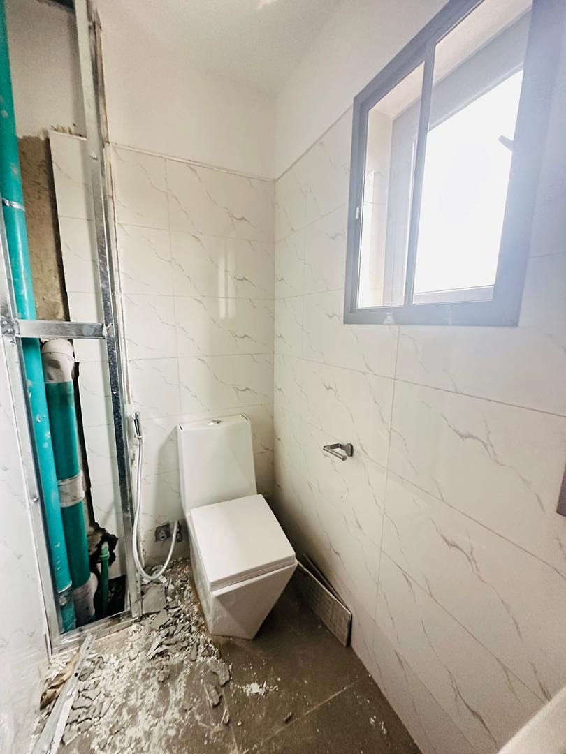 Elevator 2-Bed in Serene, Gated Ikoyi Sanctuary