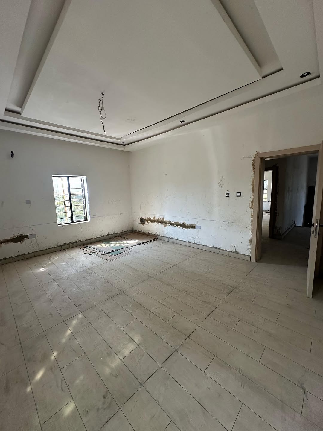 Sleek 3-Bedroom Duplex with Pool in Serene Lugbe
