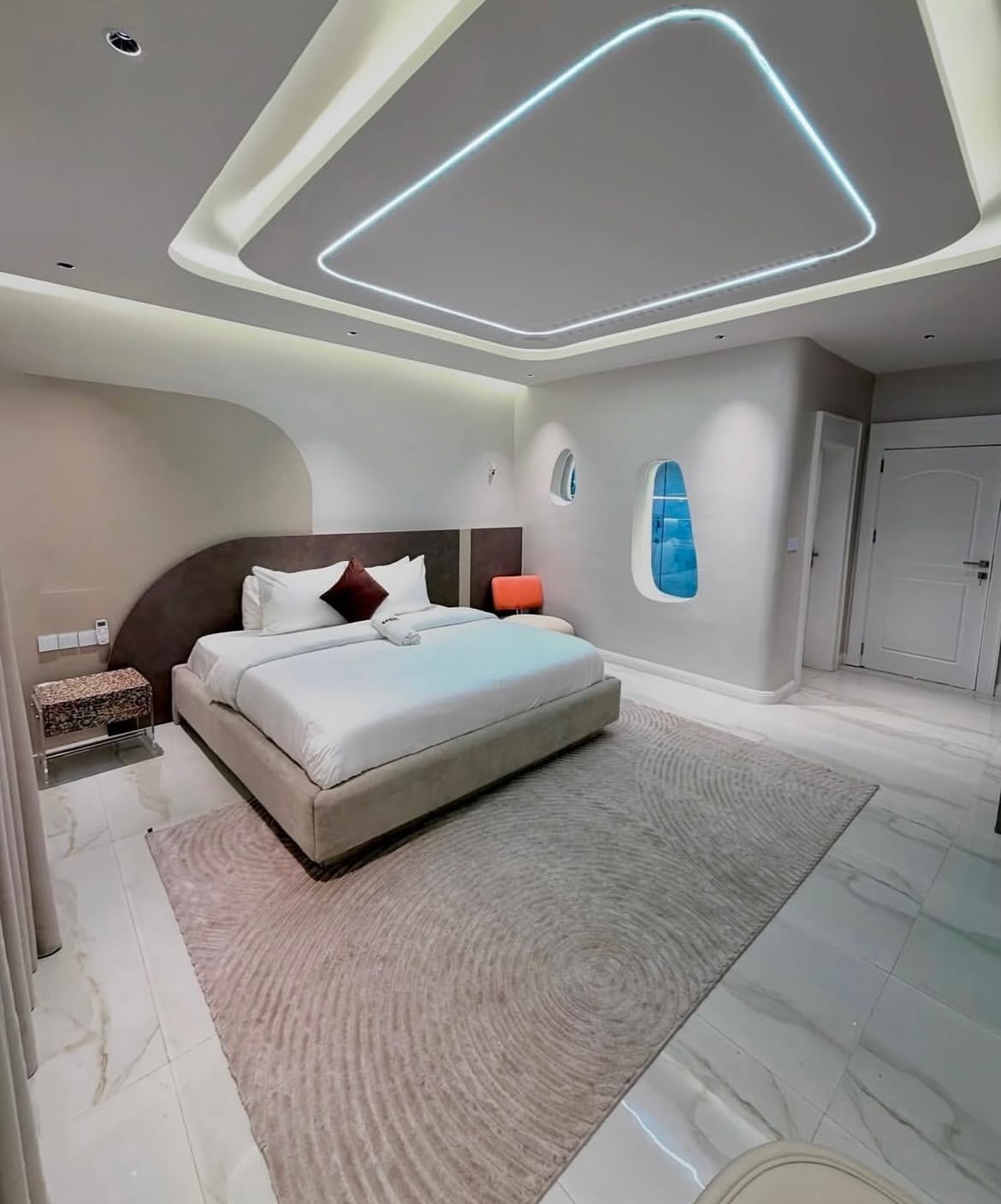 Play, Relax, Live: Smart Abuja Haven with PS5 & Pool