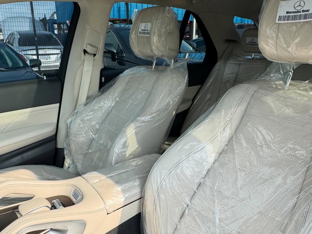 Luxury Powerhouse: 2020 Mercedes GLE 450 4MATIC