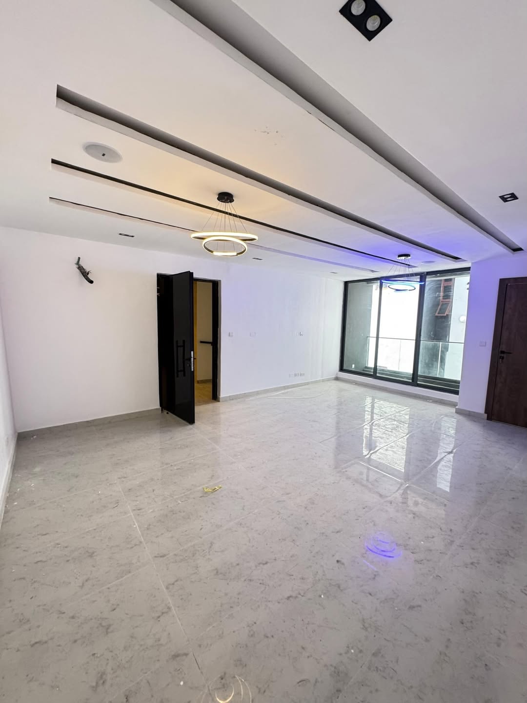 Lekki’s Finest: 2-Bedroom Ensuite Haven with Pool