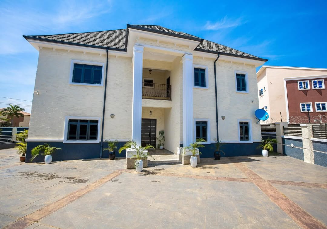 Live Your Dream: 2-Bed Oasis in Abuja’s River Park